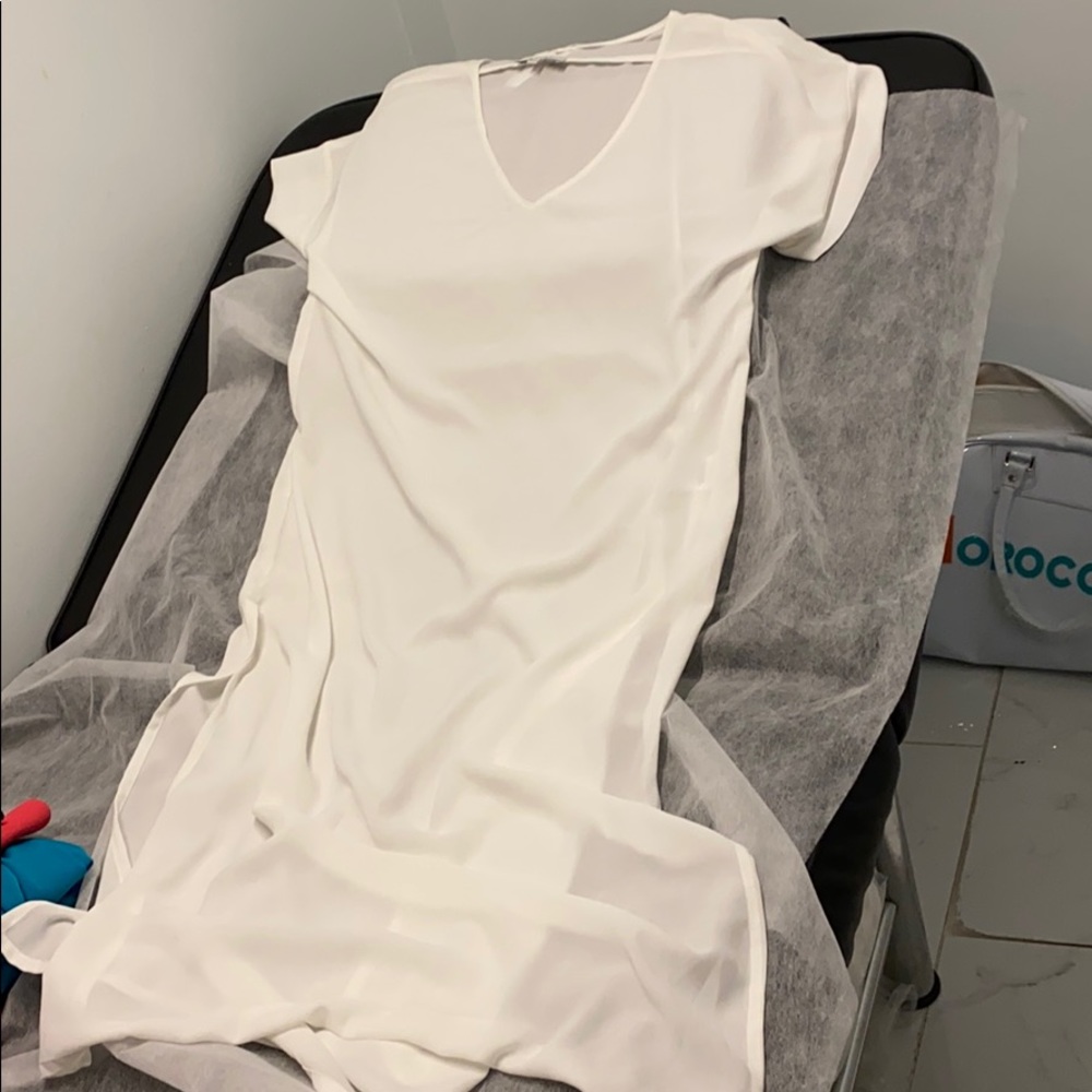 Babaton dress in white